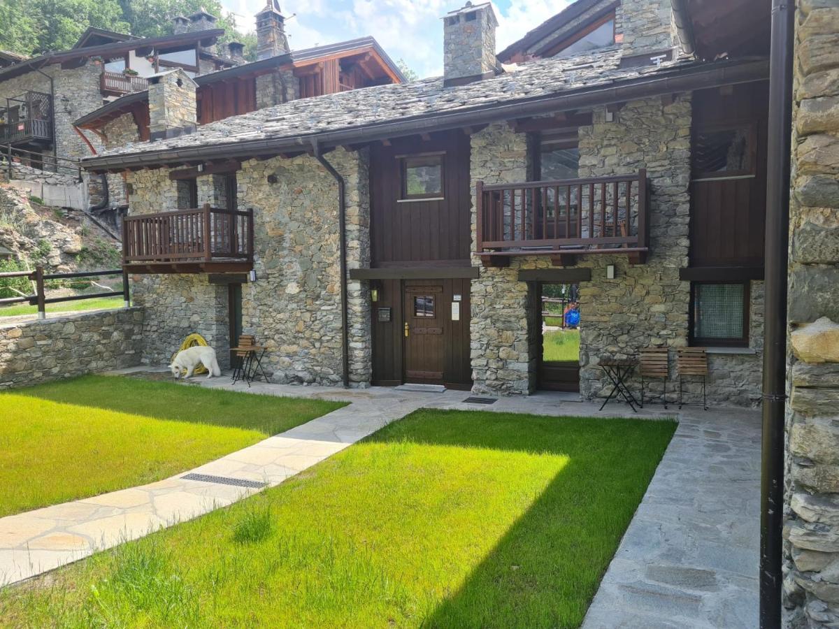 Cachettes Apartment La Salle Exterior foto